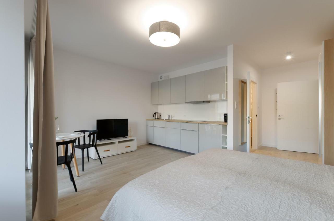Apple Green Apartments بوزنان المظهر الخارجي الصورة