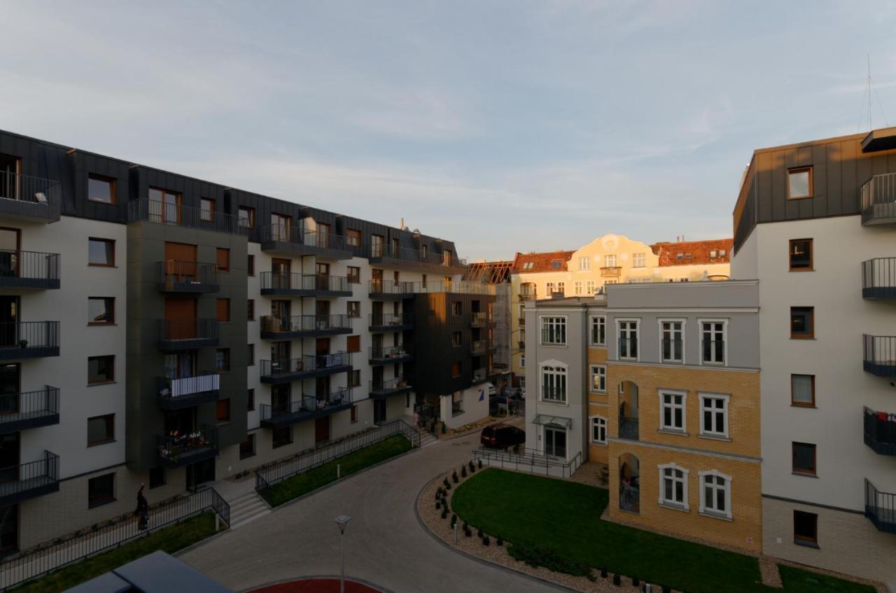 Apple Green Apartments بوزنان المظهر الخارجي الصورة